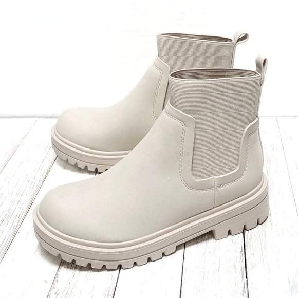 Shoes - New Beige Chelsea Elastic Low Platform Ankle Boots Booties
